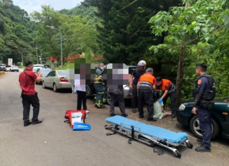 內湖警消合力挽救葉女。警方提供