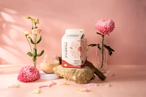 想喝老賴茶棧到全家就沒錯　「太后紅茶牛乳」聯名商品獨家開賣
