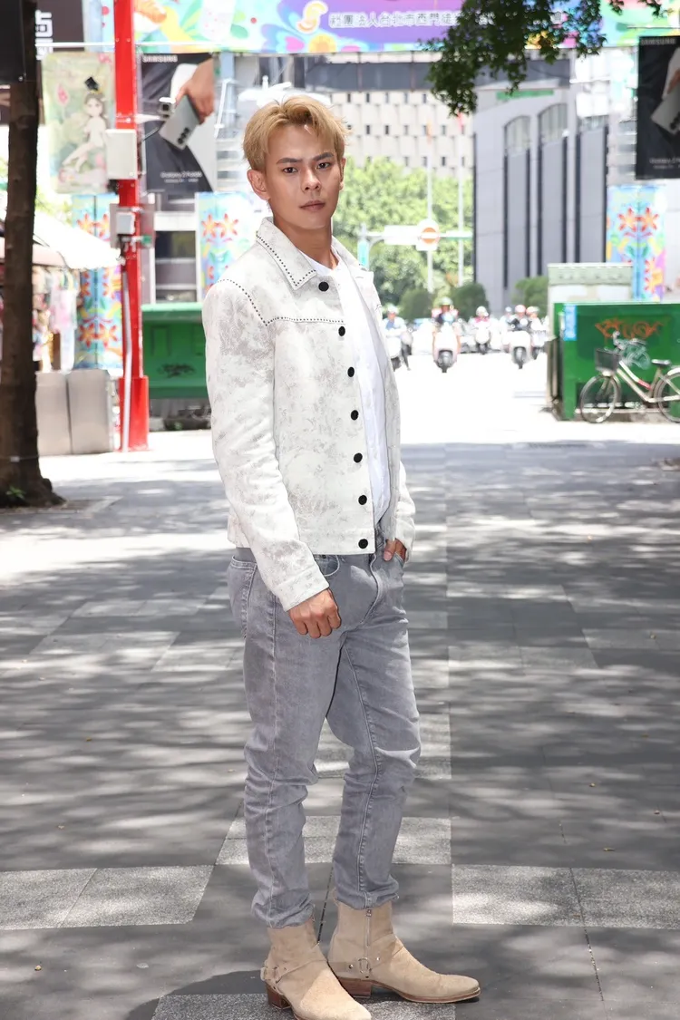 身高180公分的孫綻。莊宗達攝