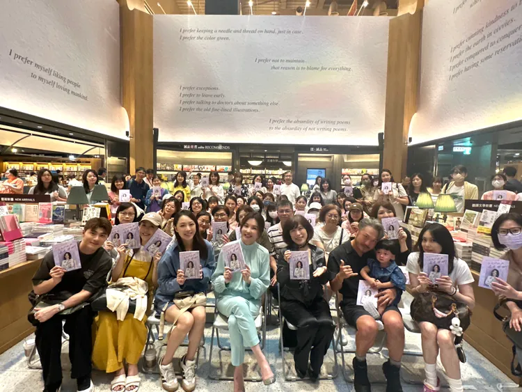 何如芸新書分享會擠滿粉絲讀者前來參與，紛紛給予暖心反饋。齊石提供