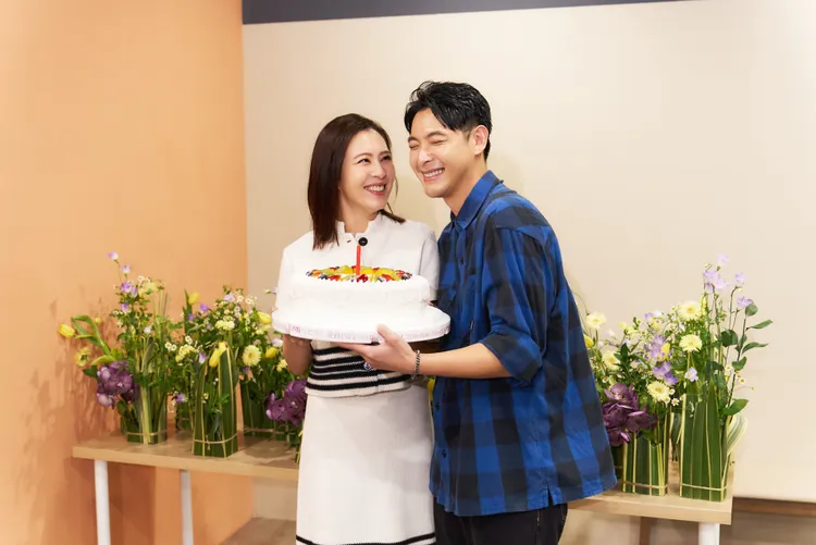 劉品言（左）和連晨翔從陌生變好友。鴻言娛樂提供