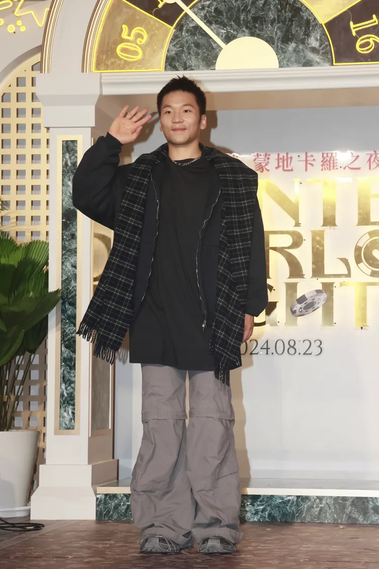 李洋以巴黎世家造型亮相。彭欣偉攝