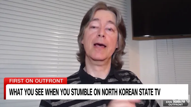 費爾利分享收看北韓節目的心得。翻攝自CNN