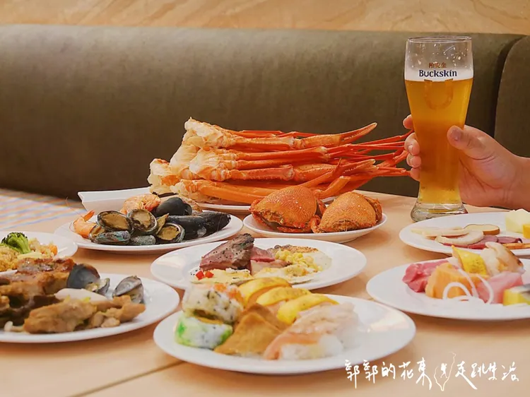 身分證有數字2，期間自助晚餐每人999元優惠。花蓮福容提供