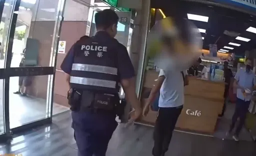 板橋車站內詐騙車手出沒 休假警眼尖認出起獲贓款50萬