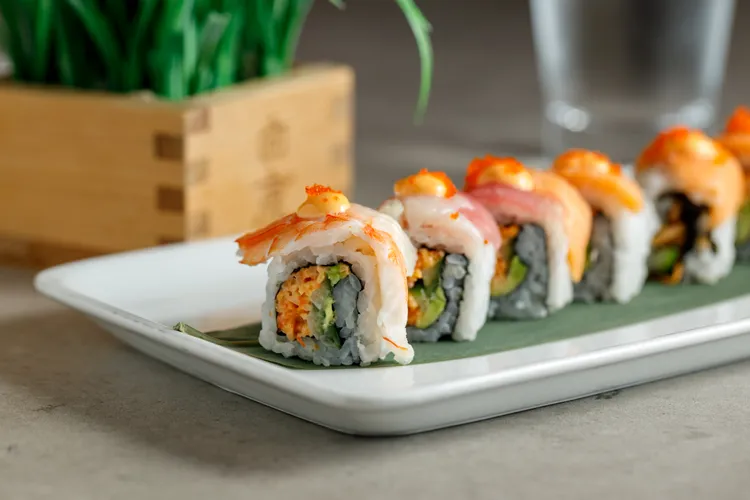 美到讓人捨不得吃的日式壽司