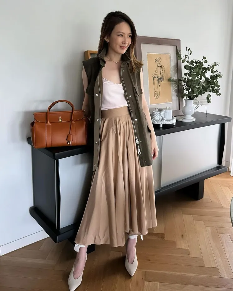 Melody也愛上Loro Piana最新Loom包。翻攝melody IG