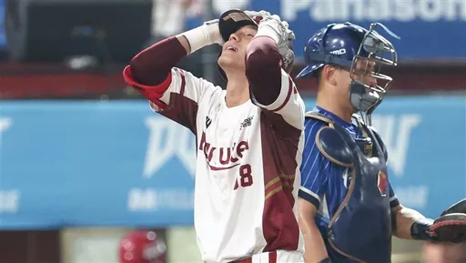 陳晨威親人過世開轟淚崩 樂天主持人竟問「要不要跳舞給阿嬤看?」