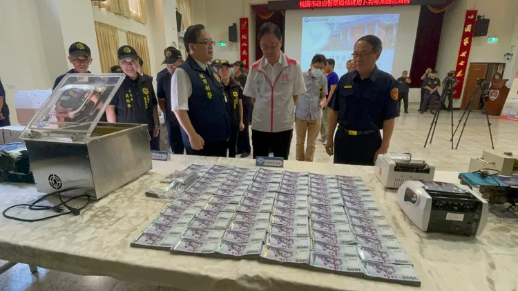 查扣現金。張沛森攝
