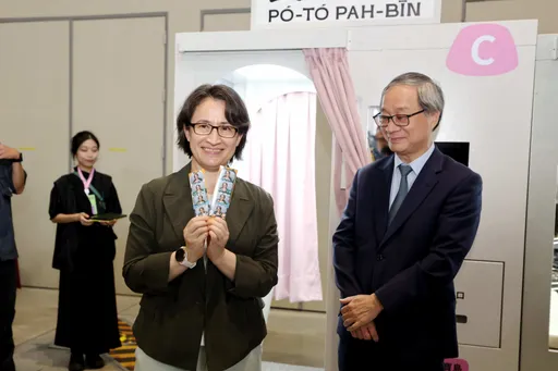 2024台灣文博會開逛!700個攤位進駐 蕭美琴出席嗨玩拍貼機