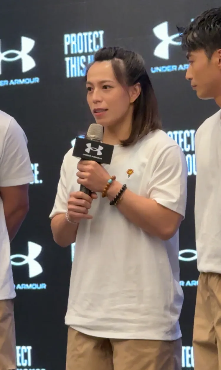 郭婞淳透露配戴的DIOR耳環對自己的意義。中央社