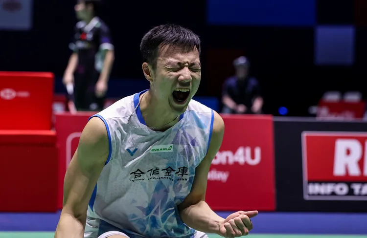 王子維苦戰三盤擊敗常山幹太獲勝。翻攝BWF官網