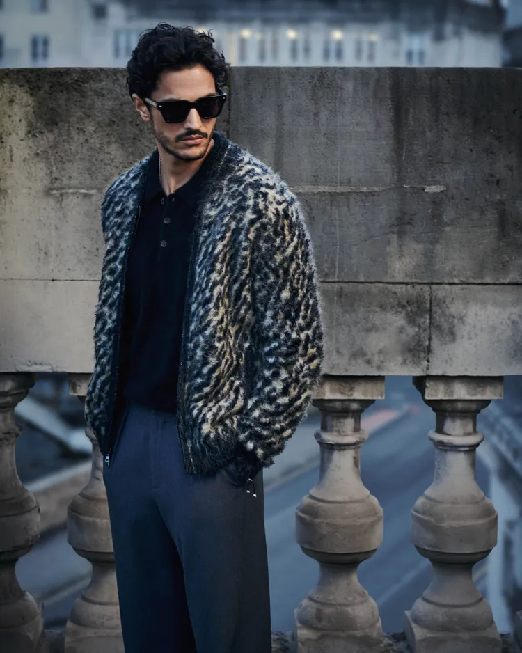 服裝透過斑馬紋等圖樣增添大膽氣息。品牌提供