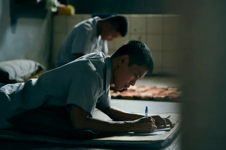 黃鐙輝獄中心冷寫下遺書。公視台語台、華視提供