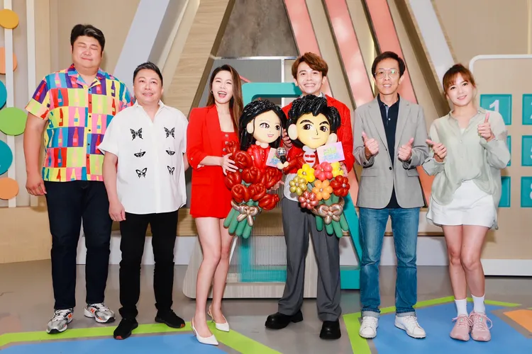 《醫學大聯盟》首集來賓趙正平、哈孝遠以及陳櫻文。民視提供