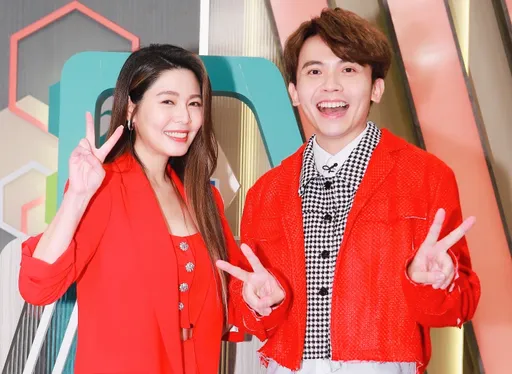 黃豪平加入《醫學大聯盟》 白家綺憑藉節目經驗自診出罹患「膽囊炎」