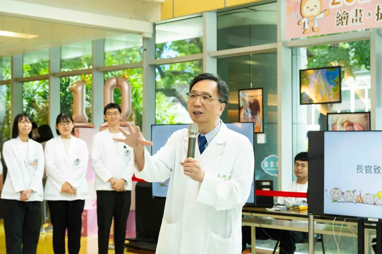 台大醫院健康活力門診成立六周年，台大醫學院倪衍玄院長致詞。台大醫院提供