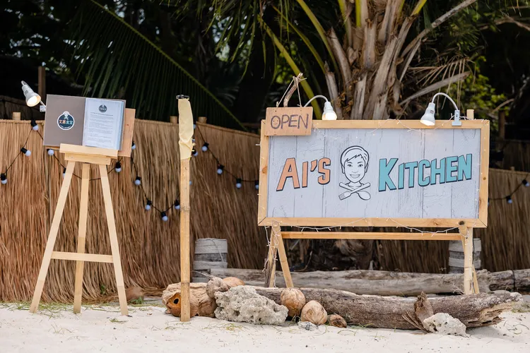 「艾嘉食堂」到泰國蘇梅島拍攝。泰坦星文創影視提供