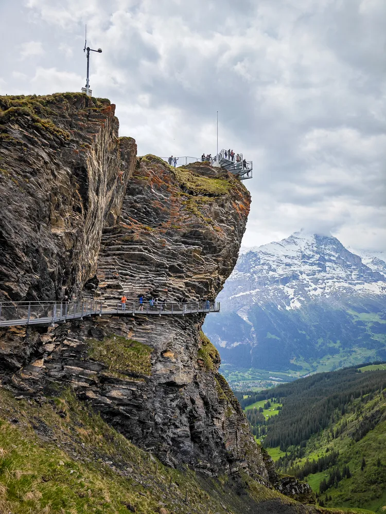 不怕高的旅人，特別推薦來菲斯特懸崖步道一遊。田欣雲攝影
