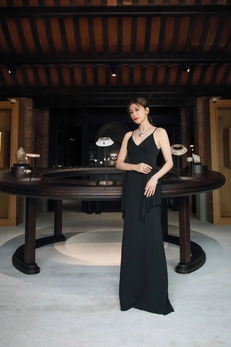 賈靜雯今日出席LV 2024頂級珠寶展。品牌提供