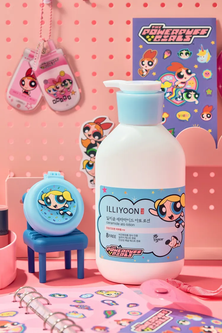 一理潤飛天小女警神經醯胺舒敏保濕乳液（增量組），贈折疊鏡氣囊梳，600ml／999元。品牌提供