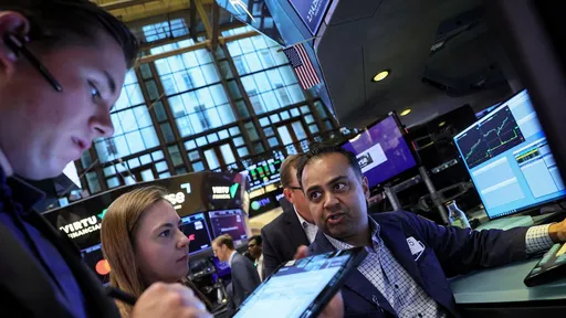 投資人靜待CPI等數據出爐　美股開高