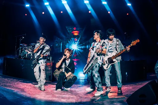 八三夭首度移師台中開售票演唱會 水槍四射濕身嗨翻天