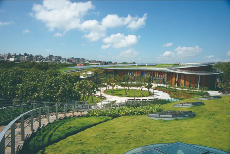 捷運圓山站旁的花博公園。翻攝交通部觀光署觀網