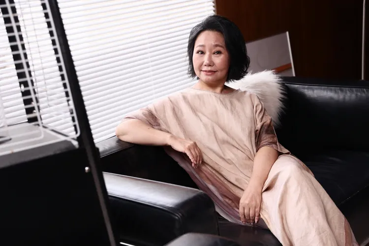 呂雪鳳早年忙著還債跟孩子疏離。