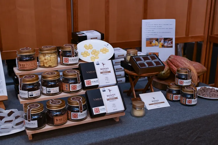 漢來美食將增加採用屏東新埤農產品。漢來美食提供