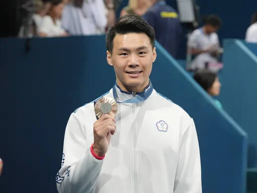 巴黎奧運|唐嘉鴻奪單槓銅牌 「這理由」獎金加碼1.5倍!