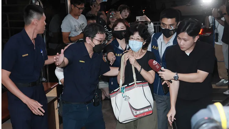 陳佩琪抵達北檢。彭欣偉攝