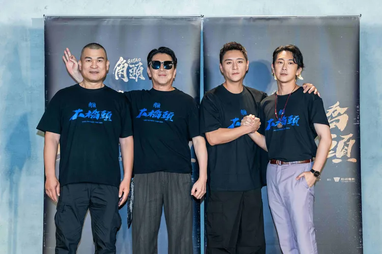 陳萬號（左起）、高捷、鄭人碩和施名帥。曼尼娛樂提供