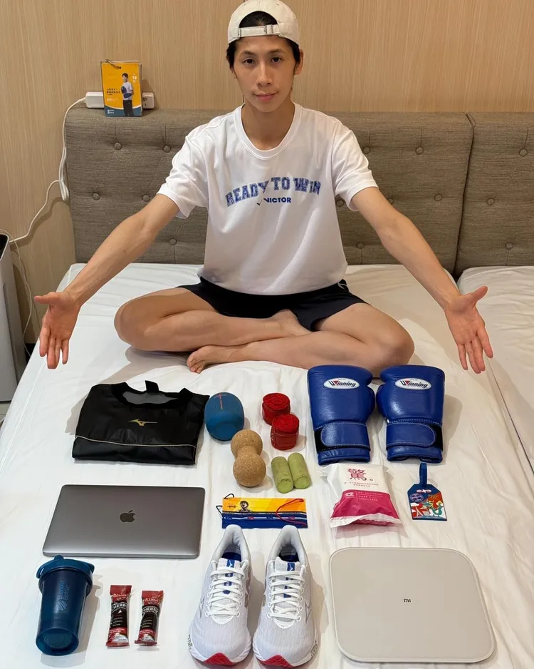 林郁婷日前介紹前進巴黎奧運的隨身物品，包括衛生棉。翻攝林郁婷IG