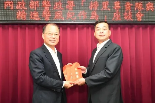 涉行賄警政監林明佐!九州集團6年吸438億賭資 總裁等32人起訴