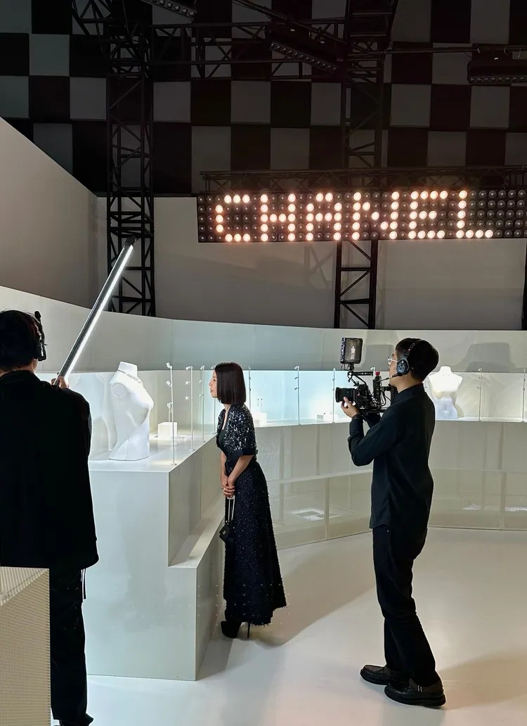 許茹芸欣賞香奈兒SPORT頂級珠寶。翻攝許茹芸IG