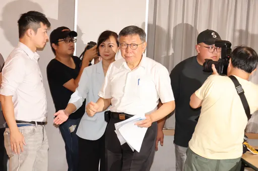 檢調搜索木可!民眾黨:沒搜柯文哲辦公室及黨部 提交6箱憑證