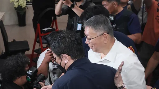 柯文哲聲押「歡呼太早了」 詹江村:鄭文燦有明顯現金還交保