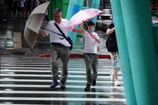 4縣市大雨 「低壓襲台一週」大雷雨開炸!吳德榮:更多擾動發展中
