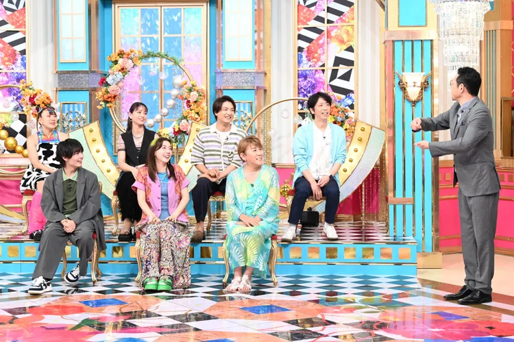 福娃醬（後排左）是《超人氣法律諮詢事務所》固定來賓。翻攝gyoretsu_ntv X