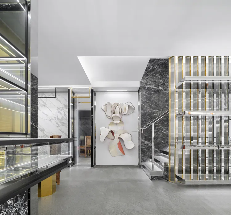 CELINE海港城女裝專門店。品牌提供