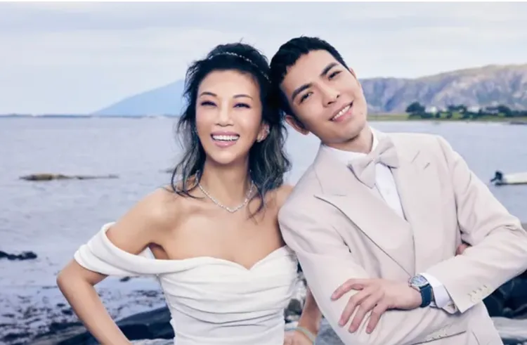 蕭敬騰與老婆感情甜蜜蜜。資料照片