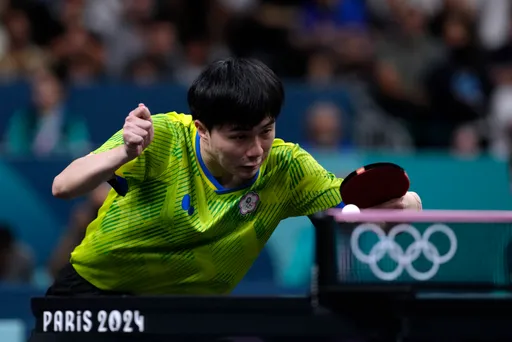 巴黎奧運|不能慢一點嗎?林昀儒決勝局不敵法國「快槍俠」勒布朗  止於桌球男單8強