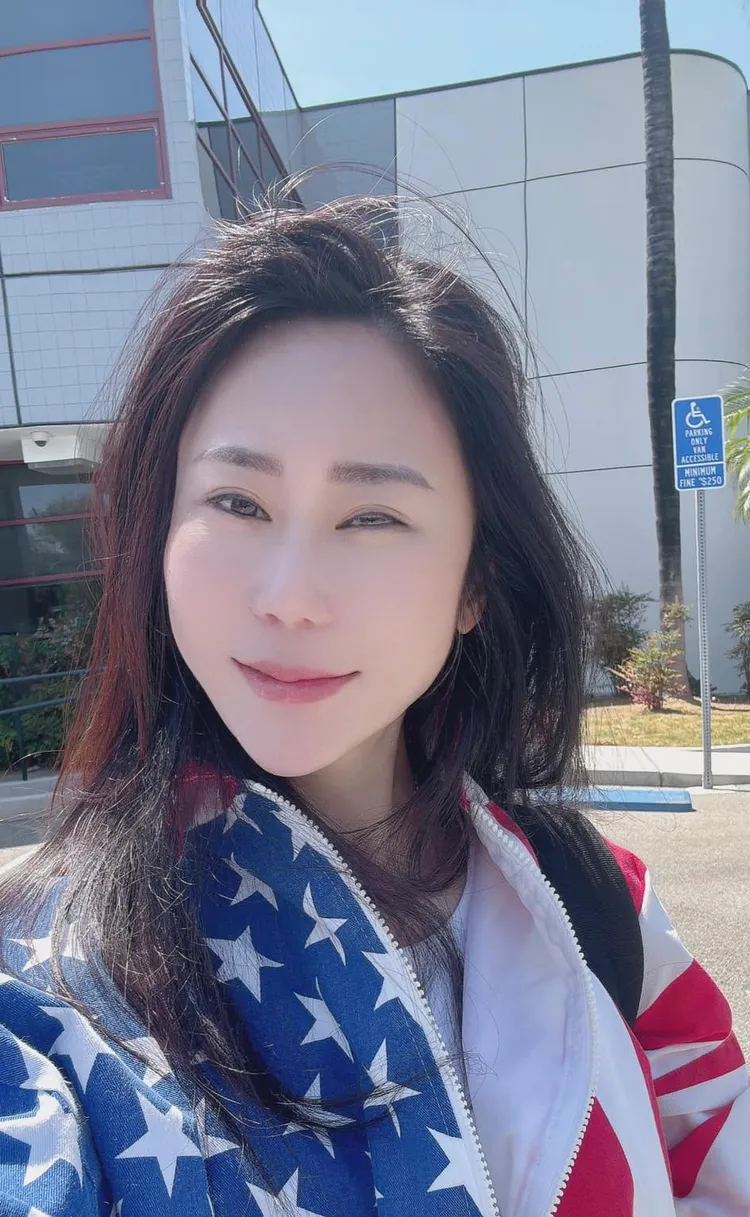 安晨妤認為小孩即早進入職場體驗應對進退也知道賺錢的辛苦。翻攝安晨妤臉書