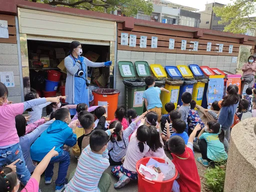 從小培養環保好習慣 竹市校園巡迴車資收小學堂9月開課