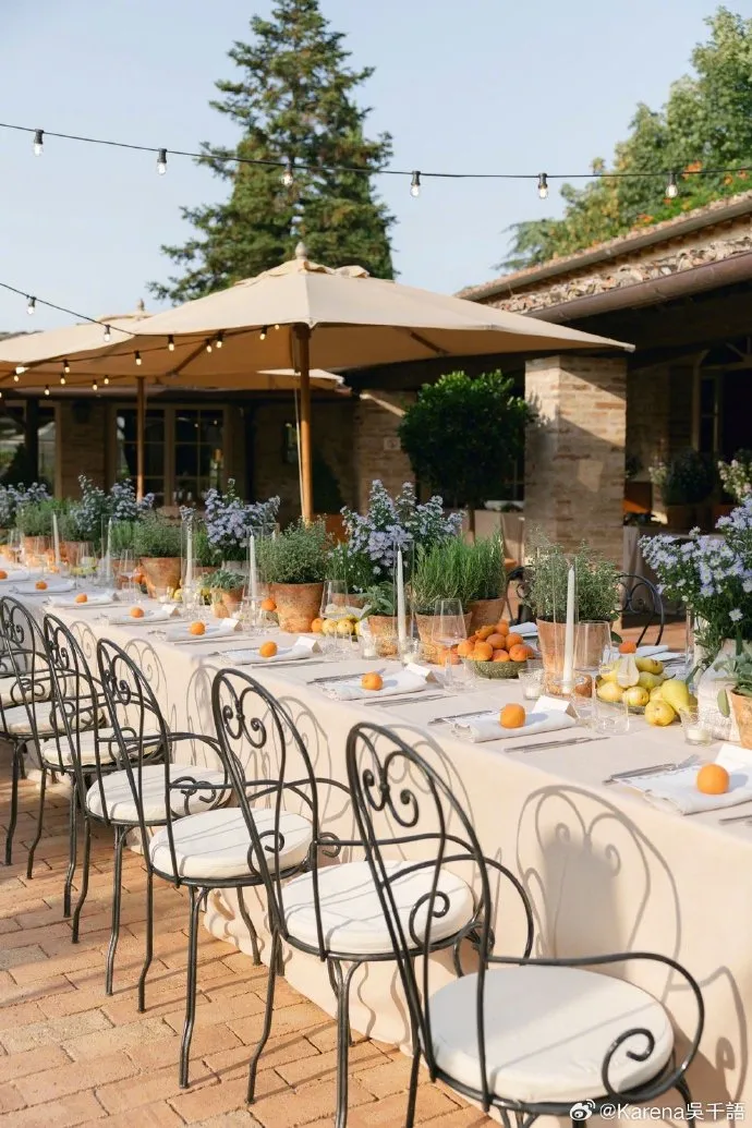 歡迎晚宴現場布置。翻攝吳千語微博