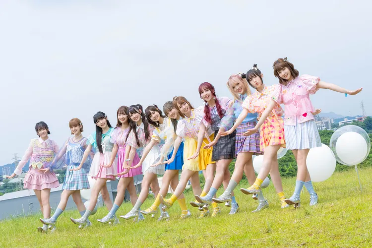 國民女團「AKB48 Team TP」移師戶外取景。好言娛樂提供