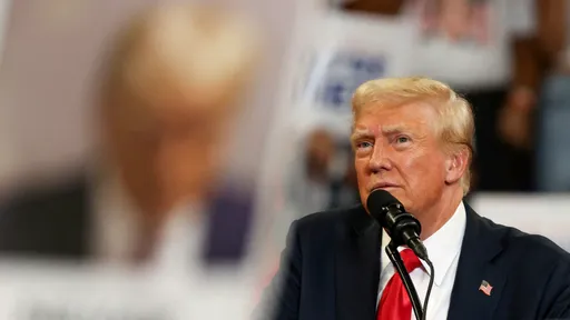 影片|川普出招封口費想換人審  法官3度打槍!