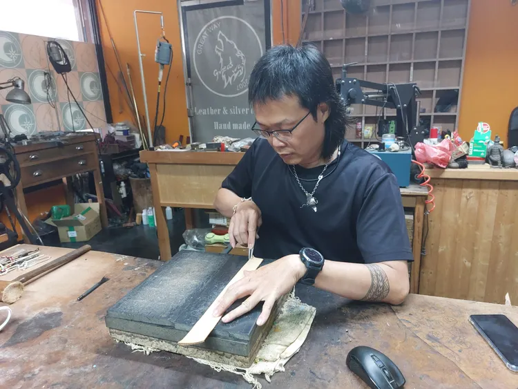 孫培瑋潛水看到各種海生物，都刺激靈感，創作時有更多的啟發。凃建豐攝