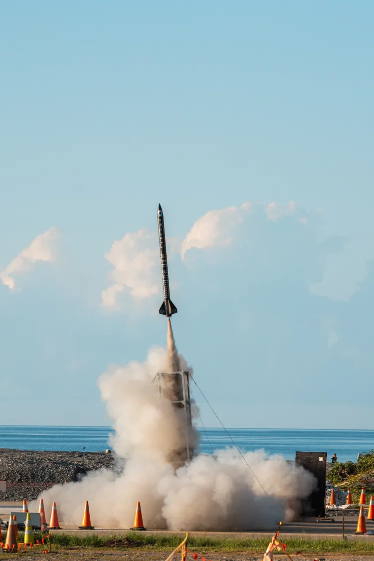 科研探空火箭「Polaris」順利升空。國家太空中心提供